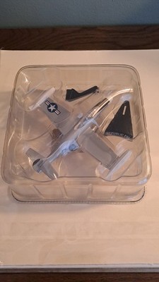 aircraft of the aces del prado Republica F84 Scale 1:100