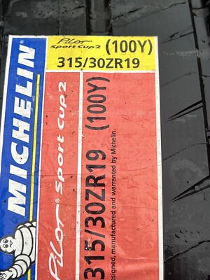 1 New Michelin Pilot Sport Cup 2 - 315/30zr19 Tires 3153019 315 30