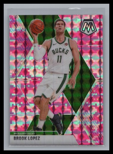 2019-20 Panini Mosaic NBA #105 Brook Lopez Pink Camo Prizm Pink Milwaukee Bucks
