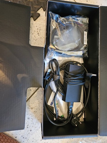 Asus ROG Strix XG27AQM - Bild 9 von 11