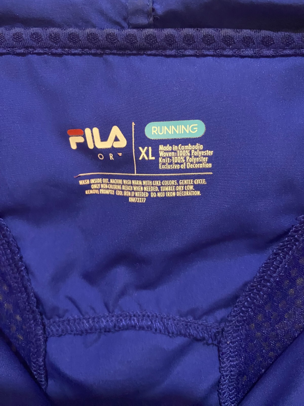 Giacca donna blu FILA Windrunner con cappuccio taglia XL.