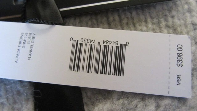 ELIE TAHARI 法兰绒灰色婴儿 ALPACA 抛毯 50 英寸 x 70 英寸 $398 全新带标签 — 第 4/4 张图片