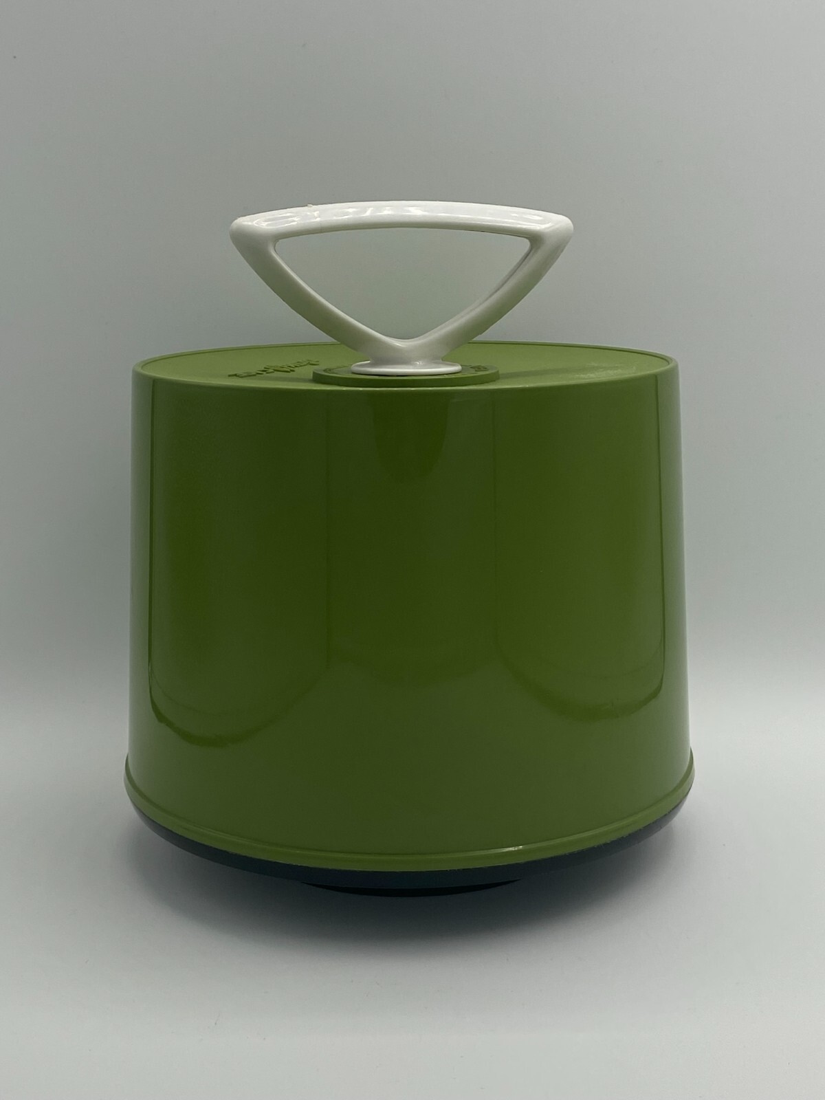 MCM Supronics Corp. Avocado Green 'Disk-Go Case' 45 RPM Record Case w Ad Insert