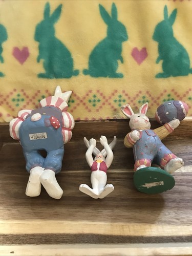 Midwest of Cannon Falls Heavy Resin Set of 3 Bunny Figurines Easter Cottage - Picture 2 of 2
