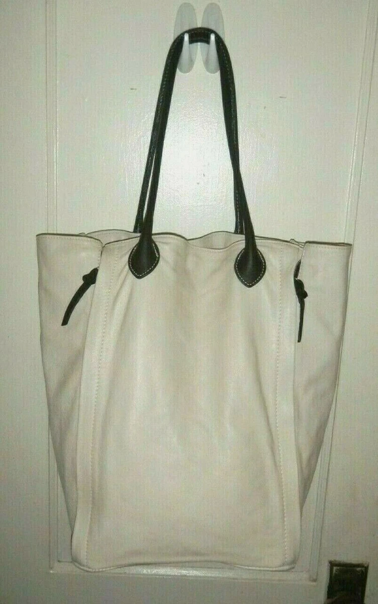 Off white black and white 2025 purse