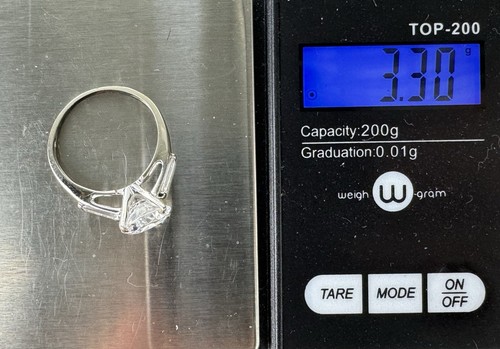 14k White Gold CZ Solitaire & Baguettes Engagement Ring Sz.7 Wedding Anniversary - Picture 13 of 13