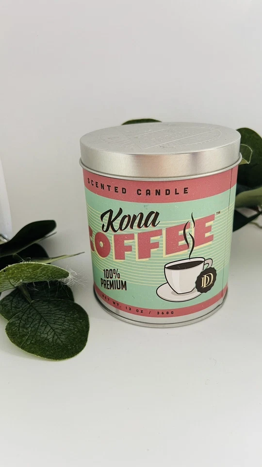 Vela de lata decorativa de mecha única KONA COFFEE 13 OZ Foto 2 de 4