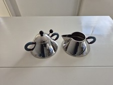 Alessi Milch- und Zuckerdose mit Löffel