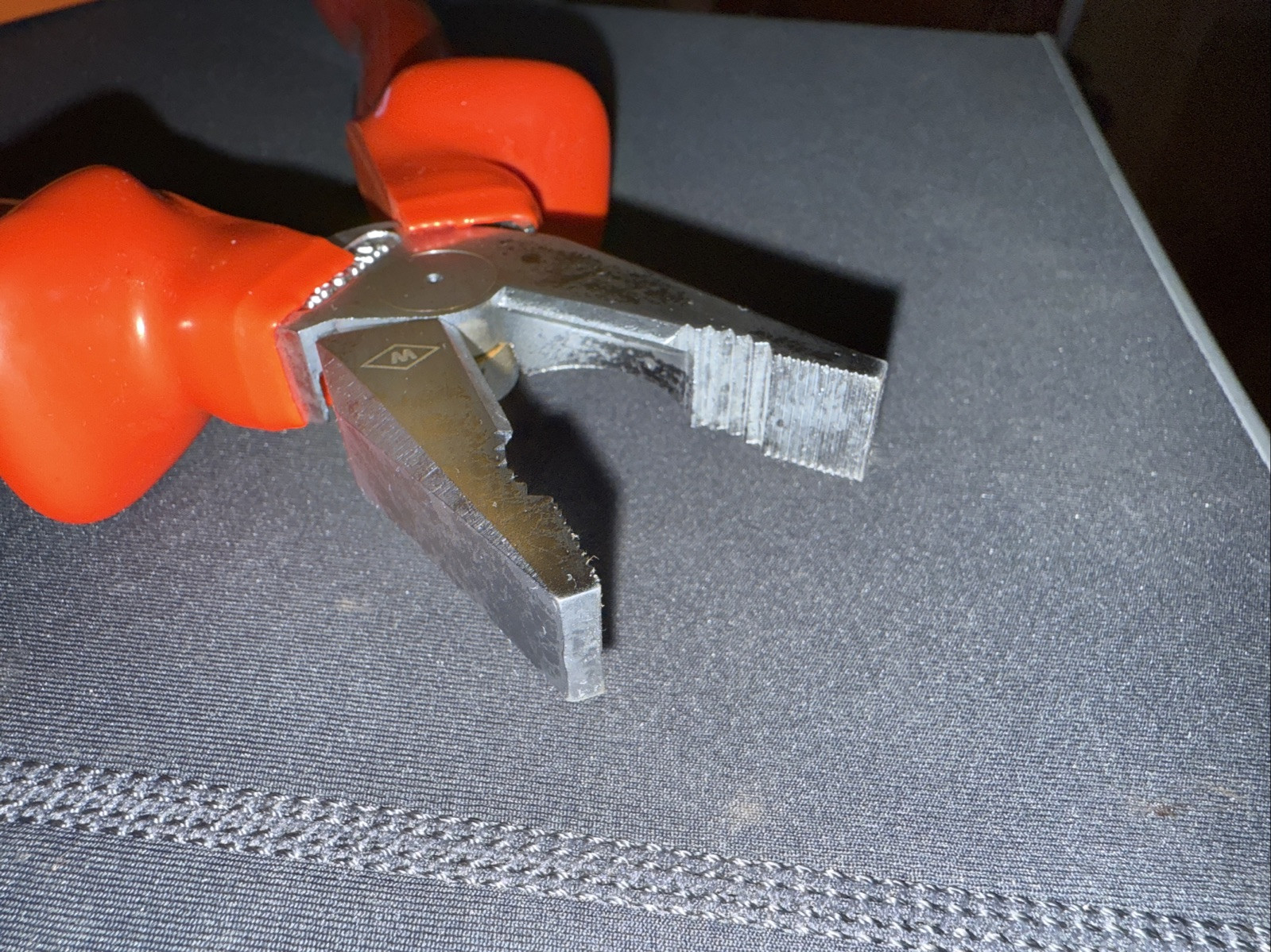 Knipex 9" Lineman Pliers 1000V Insulated Williams WKN0207-9 New Old Stock