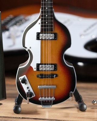 貴重 美品 ヴィンテージ 左用 Hofner 500/1 LH バイオリンベース Hofner 500-1 1964 Reissue Violin Bass Left Handed, 2011 | archive