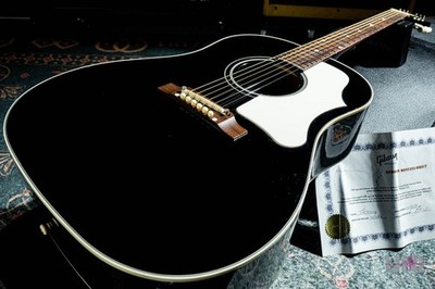 Gibson Custom Shop 1960's J-45 ADJ Ebony 2008 | eBay