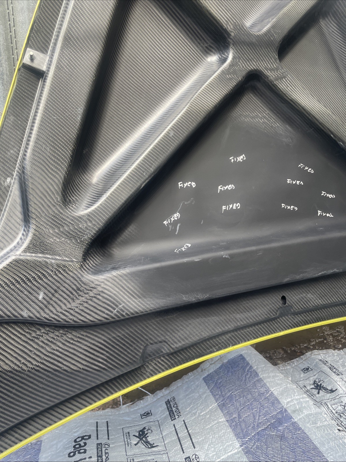 Aston Martin DBS Engine lid