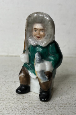 VTG Antique Made in Occupied Japan Porcelain Figure Eskimo Ice Fisherman 3''
