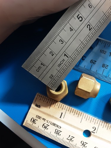 NRS4-64 Dado svasato riduttore SAE svasato 3/8" x 1/4" tubo OD ottone corto forgiato dado - Foto 4 di 9