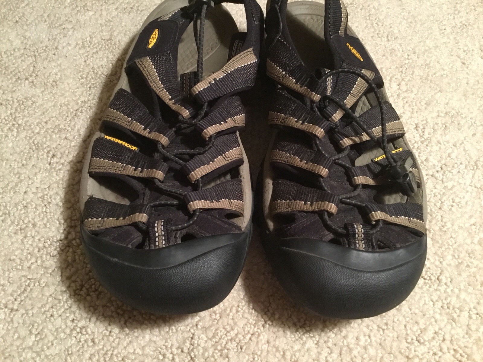 Scarpe da uomo Keen Water taglia 7 nero marrone chiaro escursionismo outdoor sandalo impermeabile