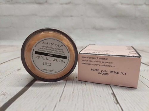 Mary Kay Mineral Powder Foundation .28 oz/8g Buy More And Save - Picture 8 of 12