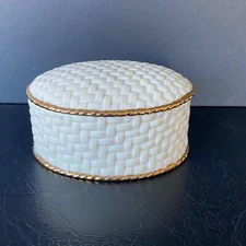 LENOX BASKET WEAVE SMALL PILL/ JEWELRY OVAL BOX WITH COVER