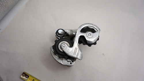 Desviador trasero Shimano 600 RD-6208 (6 velocidades SIS) jaula corta envío gratuito EE. UU. - Imagen 3 de 5