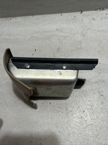 Nuevo de Lote Antiguo 1965 1966 Oldsmobile 88 Brougham Dash Cenicero Ochenta y Ocho 98 - Imagen 3 de 13