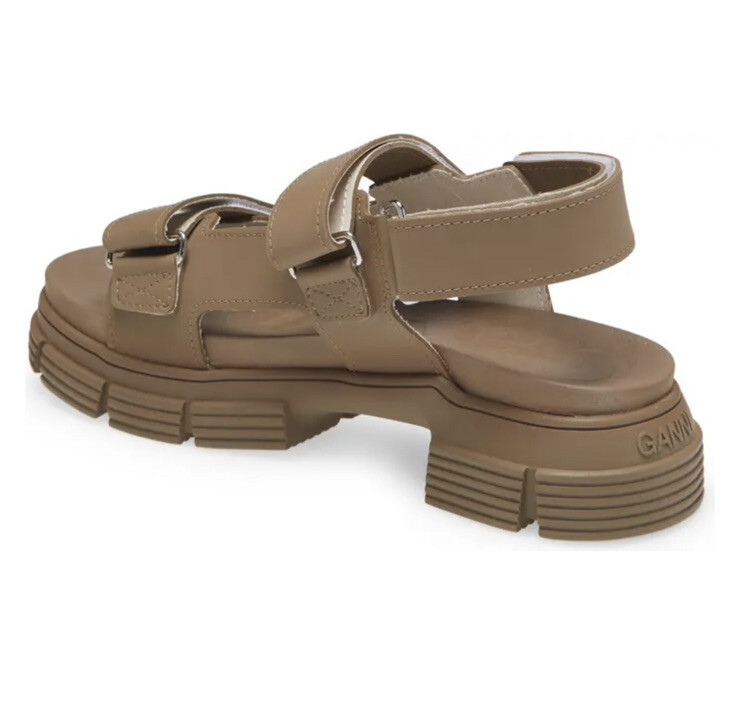 Ganni Recycled Rubber Chunky Lug Sole Sandal In Fossil Sz 41 Ganni Recycled Rubber Chunky Lug Sole Sandal In Fossil Sz 41