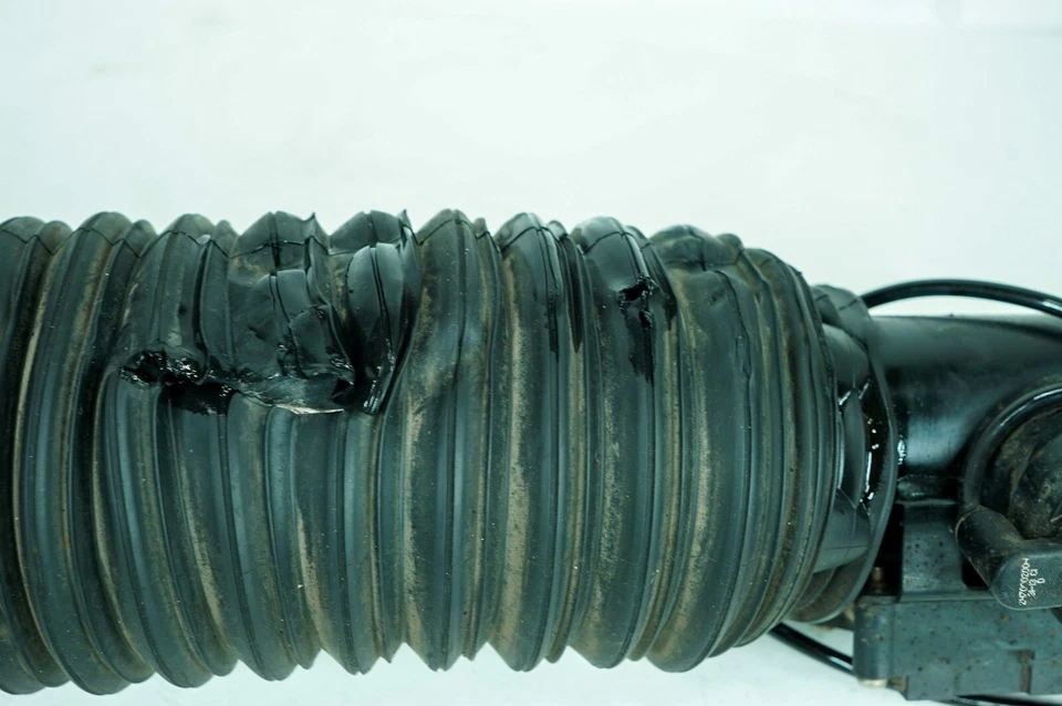 09-15 BMW 750i AWD Rear Left Driver Air Spring Strut Shock DAMAGED LEAKING 5112 - Image 2 of 4