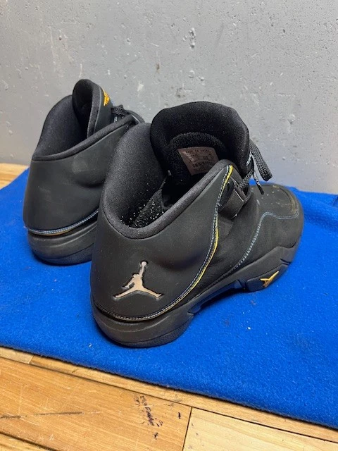 Jordan Melo M4 Black - 317154-001 US Size 9 - Great Condition - Image 4 of 4