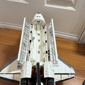LEGO 10213 Space Shuttle Adventure Creator Expert Space Set 1204pcs 16+