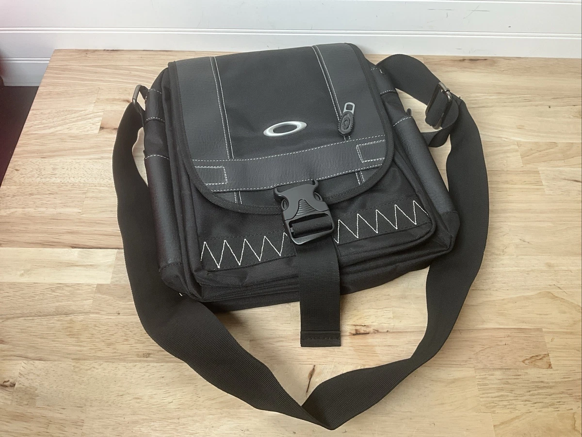 Oakley Messenger Bag for sale | eBay