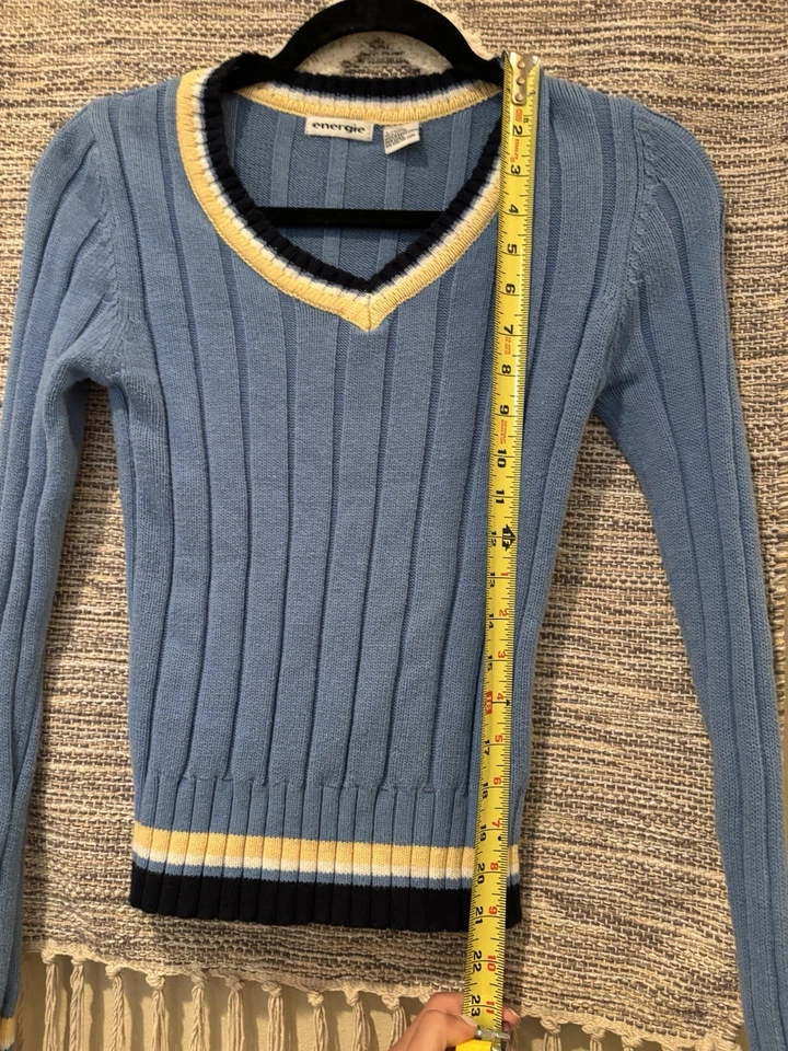 Suéter para mujer Y2K Energie talla pequeña preppy cuello en V Foto 2 de 3