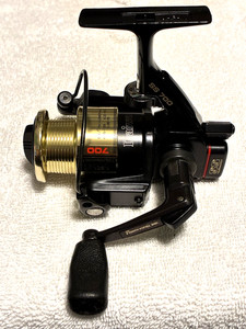 リール Daiwa SS-700LBX Daiwa SS-700LBX Super Sports Spinning Reel