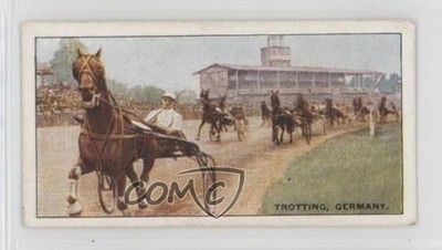 1929 Churchman's Sports & Games in Many Lands Tobacco Trotting Germany #8 04le