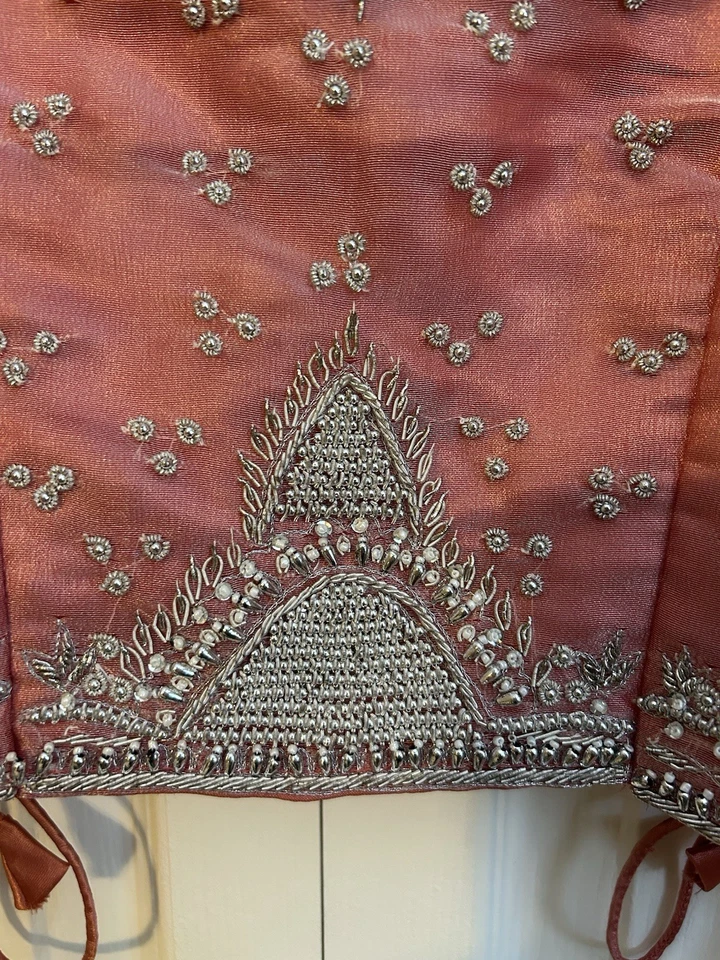 Handmade Metal Embroidered Pink Saree - Image 3 of 4