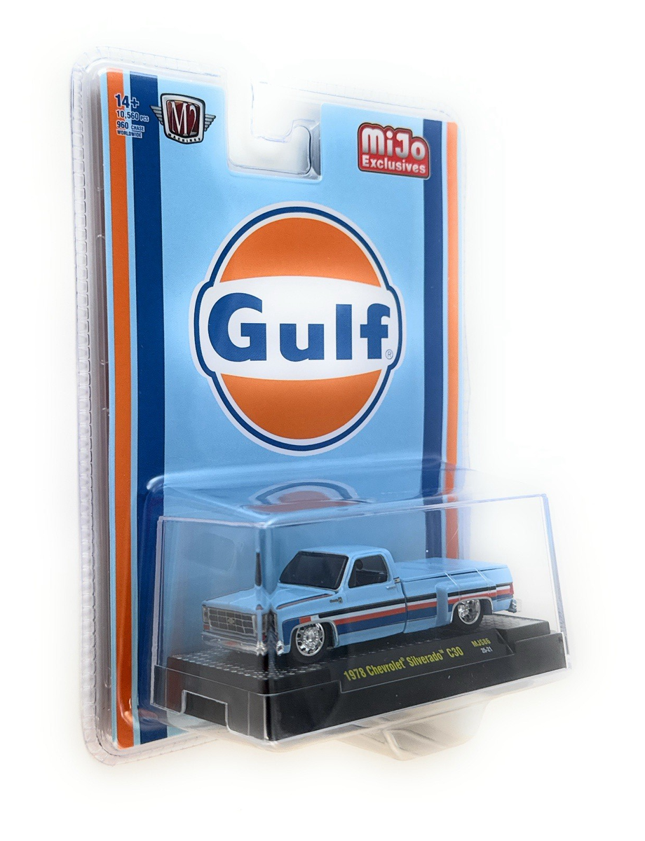 M2 Machines 1:64 1978 Chevrolet Silverado C30 Custom GULF – Blue