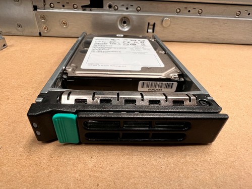 HP 2.5" 15mm 300GB SAS Hard Drive, 9TE066-175 - Picture 2 of 3