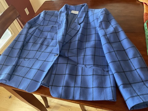 Vintage Pendleton Blazer Blue/Black Plaid Wool Career Classic Jacket Made in USA