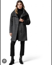 Bnwt Size 6 Forever New Coat