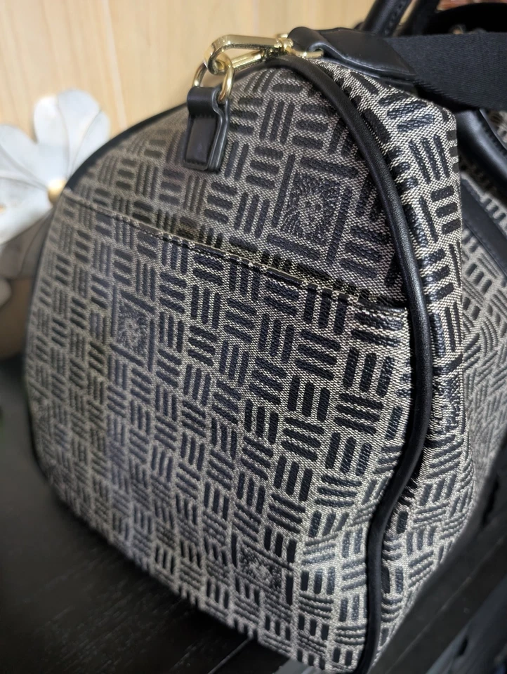 Bolso de Viaje Anne Klein Negro Elegante Lona con Correa de Hombro Ajustable Foto 4 de 4