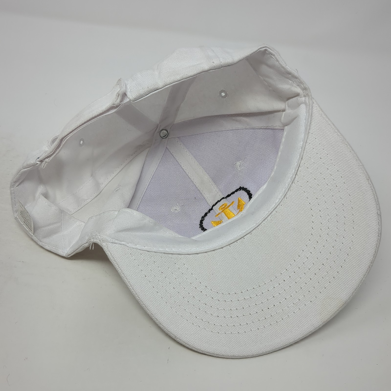 Amalfi Strapback Baseball Hat Solid White One Siz… - image 7