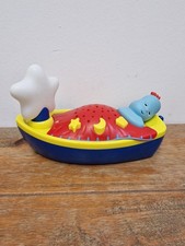 In The Night Garden Iggle Piggle Boat Night Light. Story, Music & Light Settings
