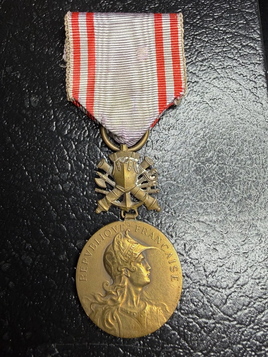REPUBLIQUE FRANCAISE ANTIKE Medaillie Bronze Preparation militaire de