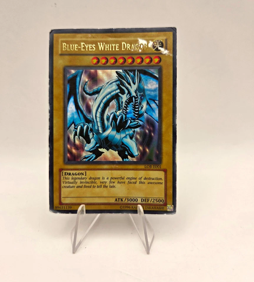 Blue-Eyes White Dragon, Foto 2 von 3