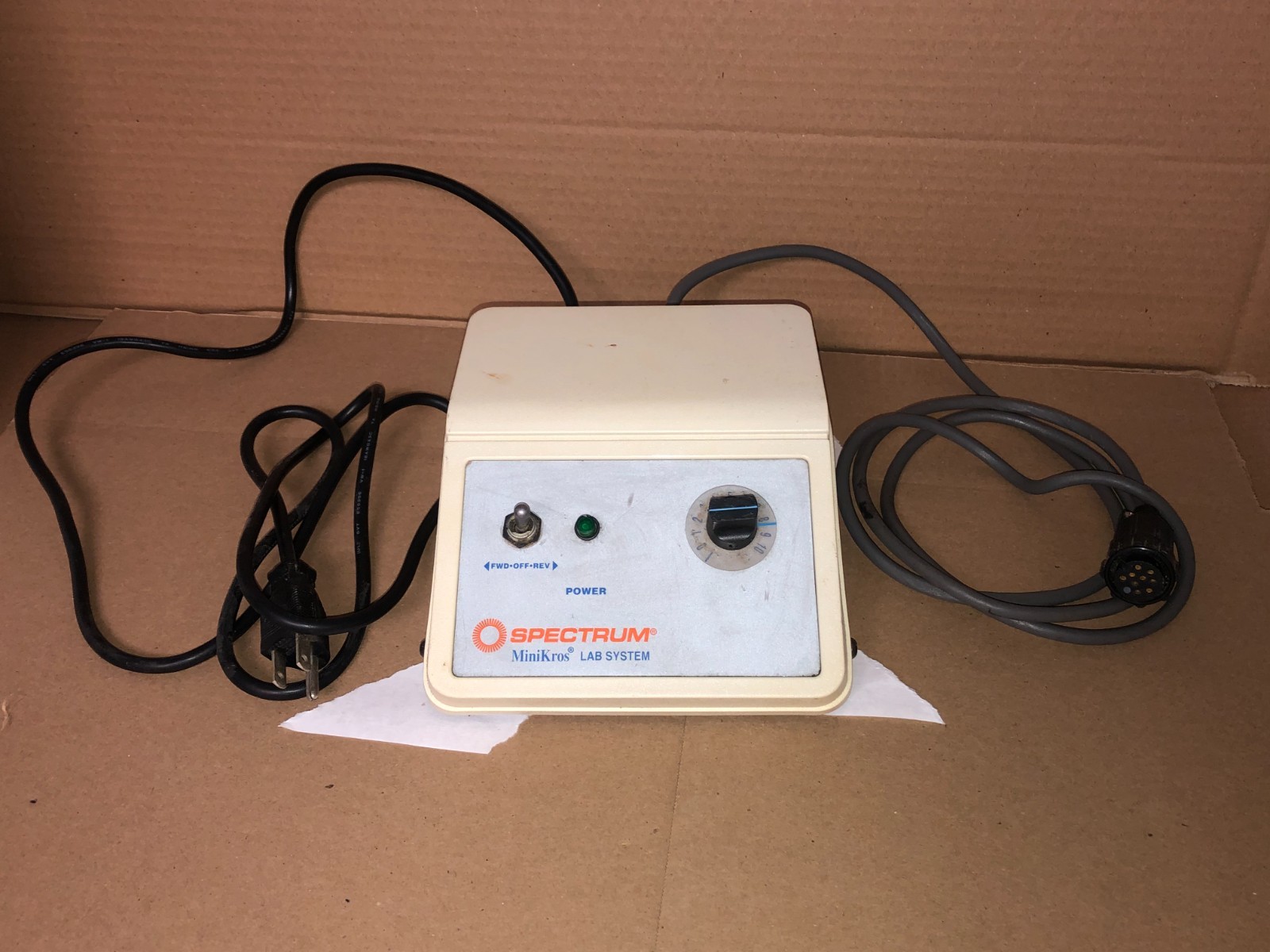 SPECTRUM MINIKROS LAB SYSTEM MODEL 7591-60