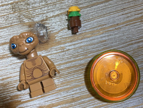 LEGO Dimensions 1.5" E.T. Flowers + Base Tag 71258 Extra Terrestrial Untested