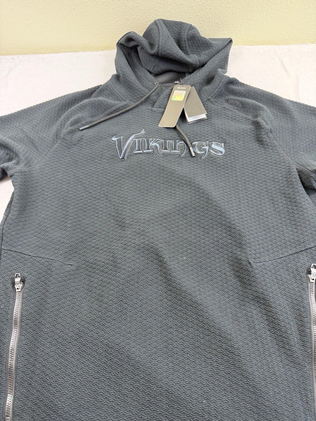 UNRL x Minnesota Vikings Blackout 2025 Vol V Elevation Hoodie Sz LG Brand New image 2
