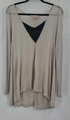 Philosophy Republic Clothing women's long-sleeve, V-neck pullover Size L.