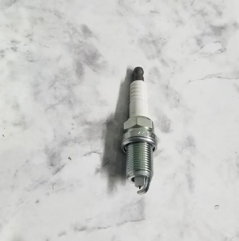 NGK Spark Plug ZFR5F-11