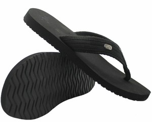beach chappals