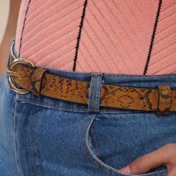PASSAGE Genuine Leather Snake Foil Print Women Belt Dark  display picture 3