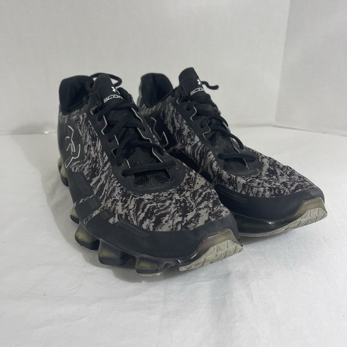 Under Armour Men's 14 Scorpio Running Shoes Black Gray 1258007-002