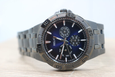 Relic ZR15533 Men's Stainless Steel Analog Dial Quartz Wrist Watch